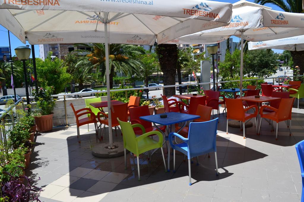 Hotel Alpine Vlore Bagian luar foto